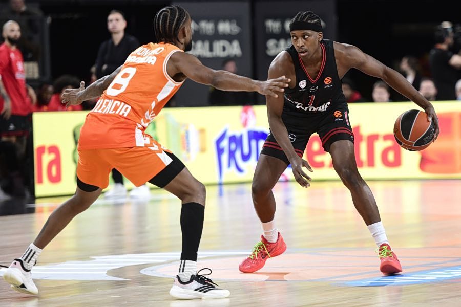 Απίστευτη ανατροπή στη EuroLeague: Η Ρεάλ Μαδρίτης «πιάνει» τον Ολυμπιακό – Όλα κρίνονται στα επόμενα ματς! - NewsPoint.gr