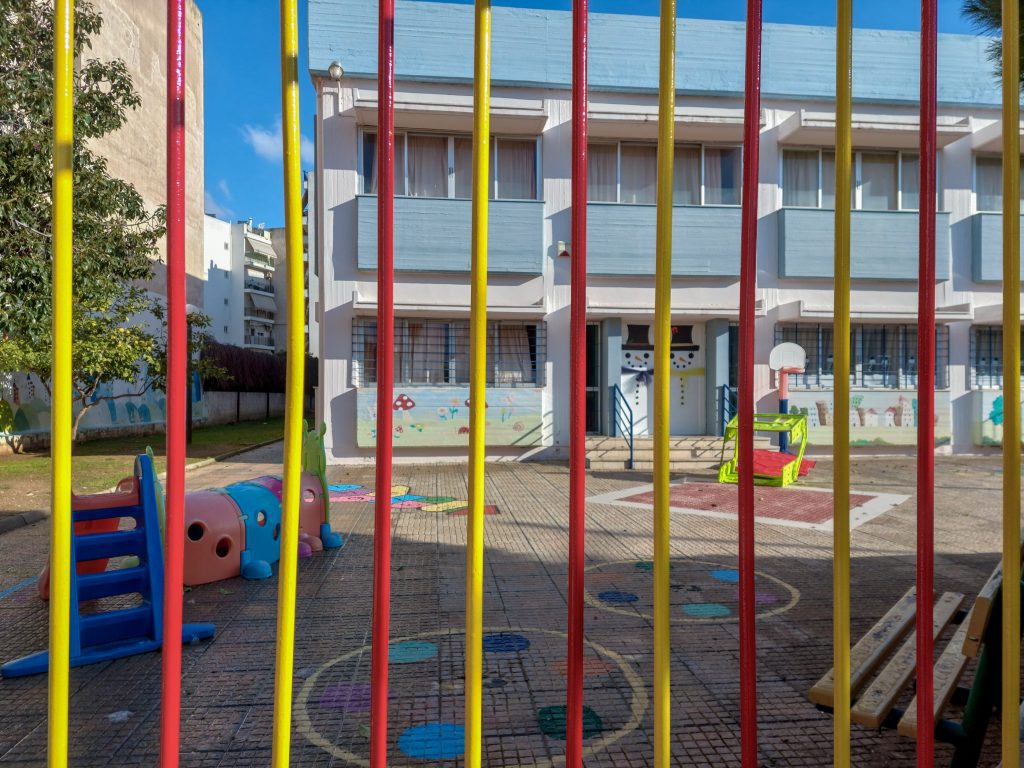 Η Πρωταπριλιά φέρνει απρόσμενο λουκέτο στα σχολεία Μαραθώνα και Νέας Μάκρης – Δείτε όλες τις λεπτομέρειες! 1 Η Πρωταπριλιά φέρνει απρόσμενο λουκέτο στα σχολεία Μαραθώνα και Νέας Μάκρης – Δείτε όλες τις λεπτομέρειες! - NewsPoint.gr