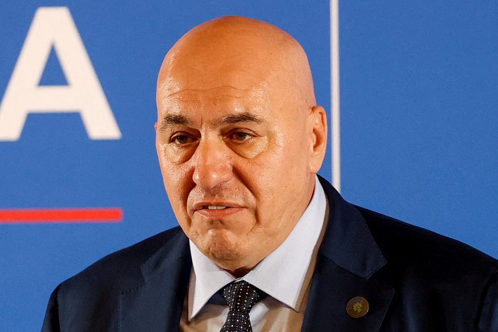 Συνταρακτική παρέμβαση Κροζέτο: Η επίθεση στους κυανόκρανους απειλεί όλο τον κόσμο! - NewsPoint.gr