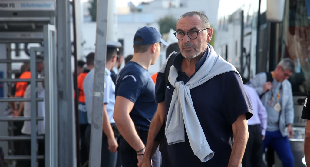Η δήλωση-βόμβα του Μαουρίτσιο Σάρι για τον Μανδά: Τι πραγματικά συνέβη με τη μεταγραφή που διχάζει τη Λάτσιο - NewsPoint.gr