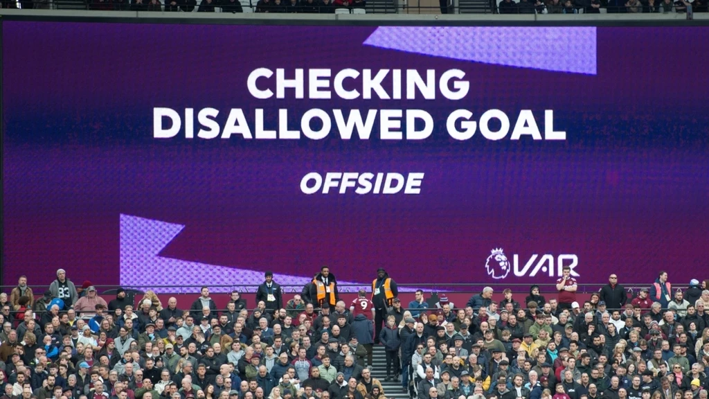 Σάλος στη La Liga: Έρχεται πλήρως αυτόματο οφσάιντ με τσιπ στην μπάλα – Η απίστευτη καινοτομία που αλλάζει το ποδόσφαιρο! 1 Σάλος στη La Liga: Έρχεται πλήρως αυτόματο οφσάιντ με τσιπ στην μπάλα – Η απίστευτη καινοτομία που αλλάζει το ποδόσφαιρο! - NewsPoint.gr