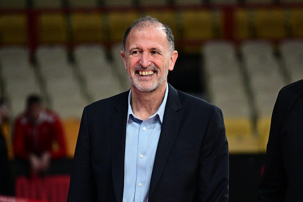 Η παρουσία που τάραξε το ΣΕΦ: Ο CEO της EuroLeague στο ντέρμπι-φωτιά Ολυμπιακός – Παναθηναϊκός! - NewsPoint.gr
