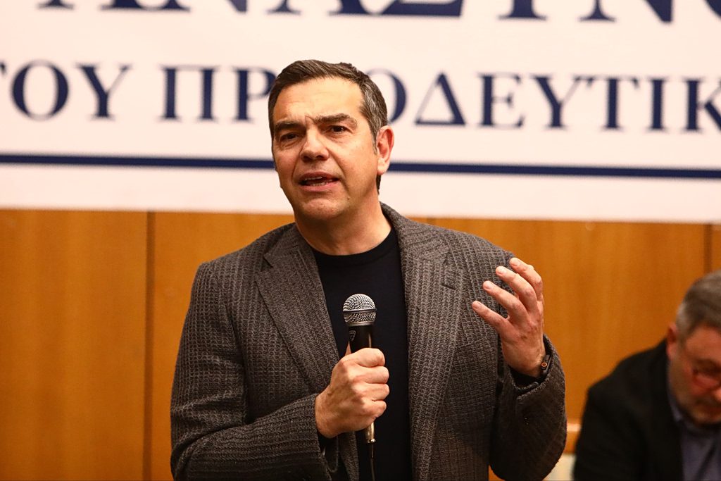 Τσίπρας ταράζει τα νερά: Η κίνηση που ετοιμάζει και κανείς δεν περίμενε – Ισχυρό μήνυμα για τη Νέα Δημοκρατία 1 Τσίπρας ταράζει τα νερά: Η κίνηση που ετοιμάζει και κανείς δεν περίμενε – Ισχυρό μήνυμα για τη Νέα Δημοκρατία - NewsPoint.gr