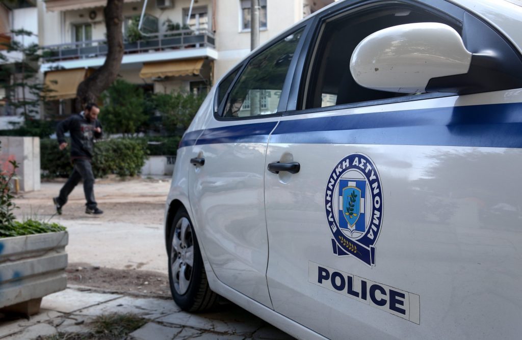 Απίστευτη αναστάτωση στην Πτολεμαΐδα: 54χρονος μαχαίρωσε άνδρα μετά από αιματηρό καβγά – Οι λεπτομέρειες που συγκλονίζουν 1 Απίστευτη αναστάτωση στην Πτολεμαΐδα: 54χρονος μαχαίρωσε άνδρα μετά από αιματηρό καβγά – Οι λεπτομέρειες που συγκλονίζουν - NewsPoint.gr