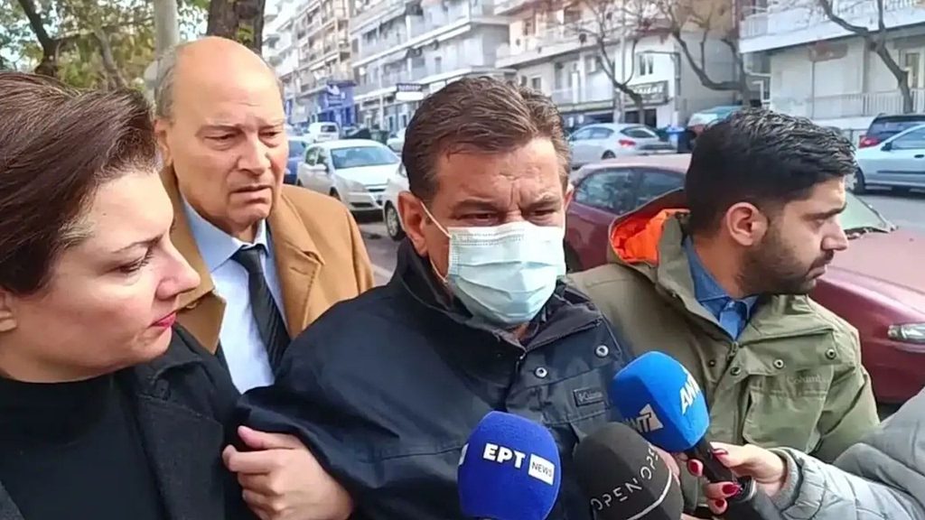 Η τραγωδία που συγκλόνισε την Ελλάδα: Γιατί κανείς δεν ξέχασε τον αστυνομικό που έμαθε για τον καρκίνο με καθυστέρηση ενός έτους - NewsPoint.gr