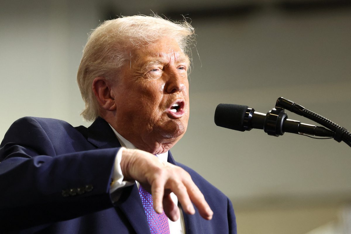 Σάλος από τη δήλωση Τραμπ: «Το Ιράν στο χείλος της κατάρρευσης – Η ανοικοδόμηση θα είναι σχεδόν ακατόρθωτη» - NewsPoint.gr