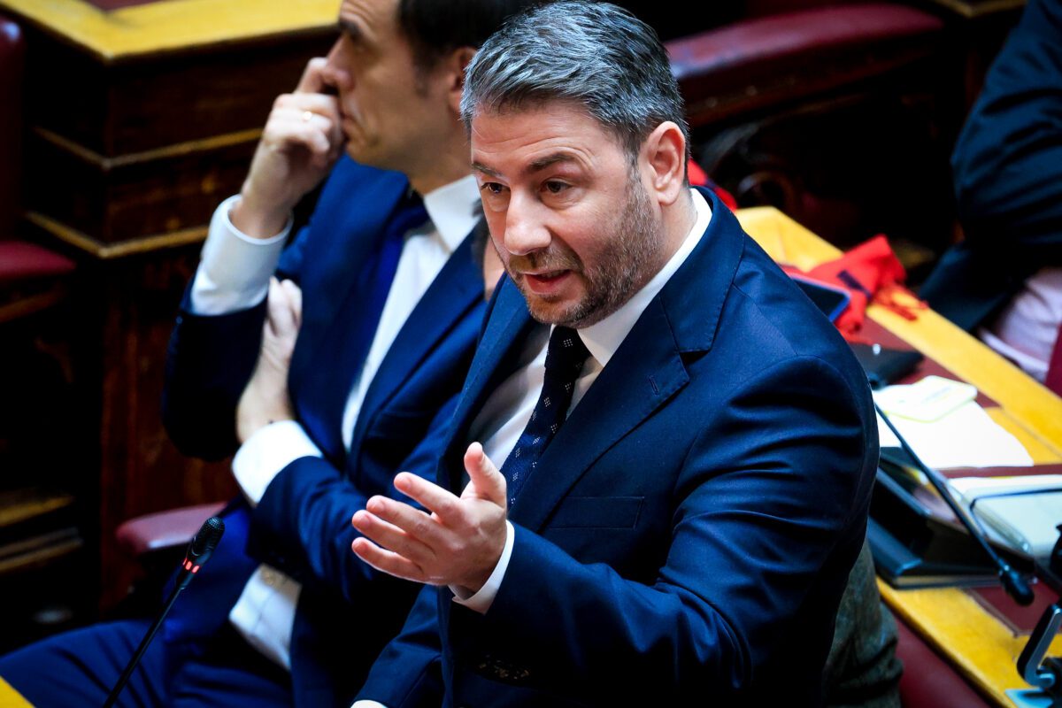 Αναβρασμός στο ΠΑΣΟΚ: Η φράση που άναψε φωτιές για το 13% και η αμφισβήτηση της ηγεσίας Ανδρουλάκη! 38 Αναβρασμός στο ΠΑΣΟΚ: Η φράση που άναψε φωτιές για το 13% και η αμφισβήτηση της ηγεσίας Ανδρουλάκη! - NewsPoint.gr