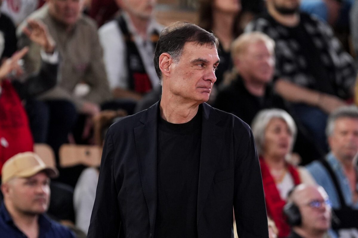 Σοκ μετά τη μάχη Μονακό – Ολυμπιακός: Η παραδοχή-βόμβα του Μπαρτζώκα που δεν περίμενε κανείς! 12 Σοκ μετά τη μάχη Μονακό – Ολυμπιακός: Η παραδοχή-βόμβα του Μπαρτζώκα που δεν περίμενε κανείς! - NewsPoint.gr