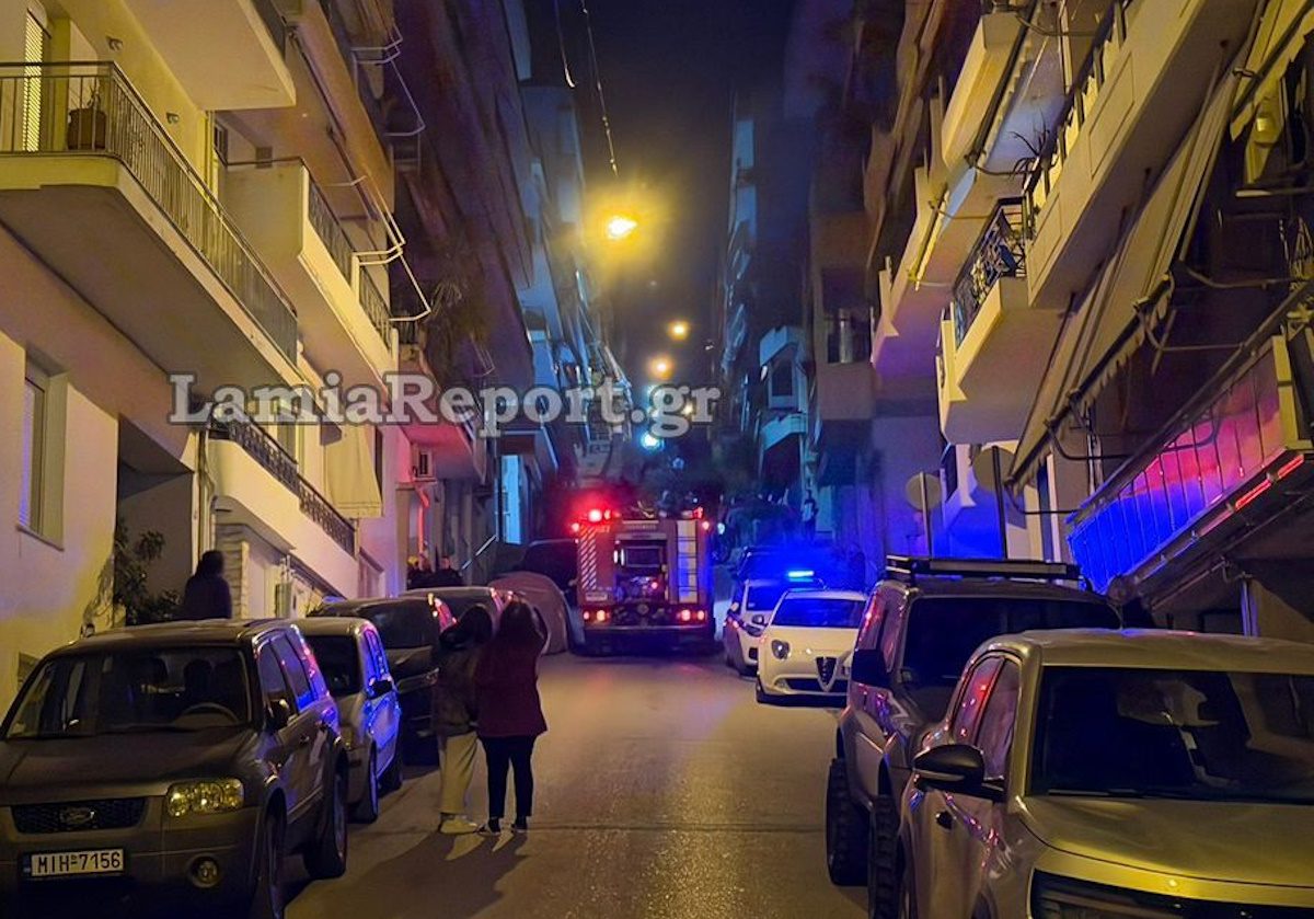 Αναστάτωση στη Λαμία: Ολονύκτια αγωνία και μεγάλη επέμβαση για φωτιά σε διαμέρισμα – Τι συνέβη με τη γυναίκα που βρισκόταν μέσα 16 Αναστάτωση στη Λαμία: Ολονύκτια αγωνία και μεγάλη επέμβαση για φωτιά σε διαμέρισμα – Τι συνέβη με τη γυναίκα που βρισκόταν μέσα - NewsPoint.gr