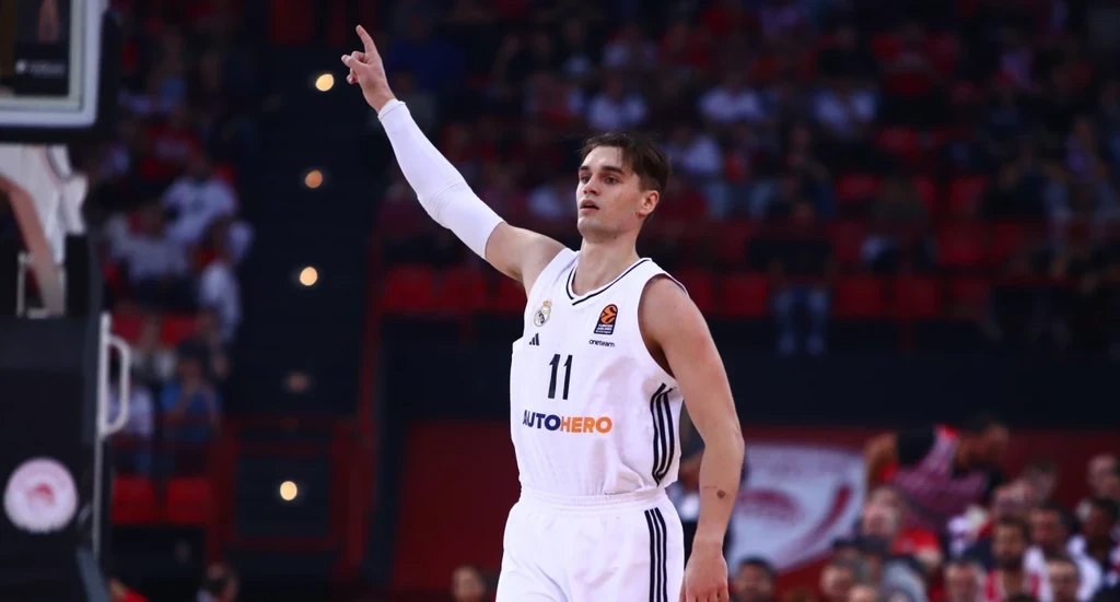 Ανατροπές-σοκ στην EuroLeague: Η Ρεάλ ισοφαρίζει Ολυμπιακό, θρίλερ για Μακάμπι και θρίαμβοι για Αρμάνι, Μπάγερν! 1 Ανατροπές-σοκ στην EuroLeague: Η Ρεάλ ισοφαρίζει Ολυμπιακό, θρίλερ για Μακάμπι και θρίαμβοι για Αρμάνι, Μπάγερν! - NewsPoint.gr