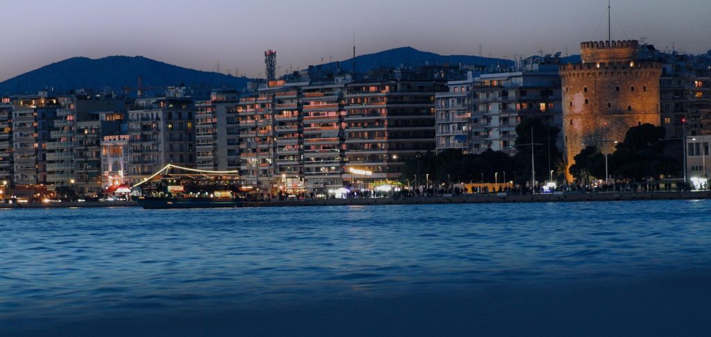 Απρόσμενες εξελίξεις στη Θεσσαλονίκη: Τι αποκαλύπτει το ΕΕΘ για τον κατώτατο μισθό και τα νέα μέτρα στήριξης! 42 Απρόσμενες εξελίξεις στη Θεσσαλονίκη: Τι αποκαλύπτει το ΕΕΘ για τον κατώτατο μισθό και τα νέα μέτρα στήριξης! - NewsPoint.gr