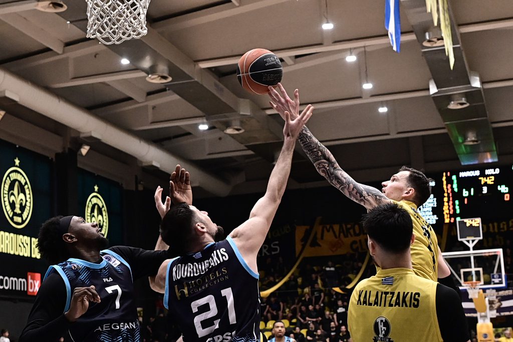 Ιστορικές στιγμές στη Basket League: Μαρούσι και Μύκονος σαρώνουν με εντυπωσιακές νίκες και ανακατεύουν την τράπουλα των Play-Offs! - NewsPoint.gr