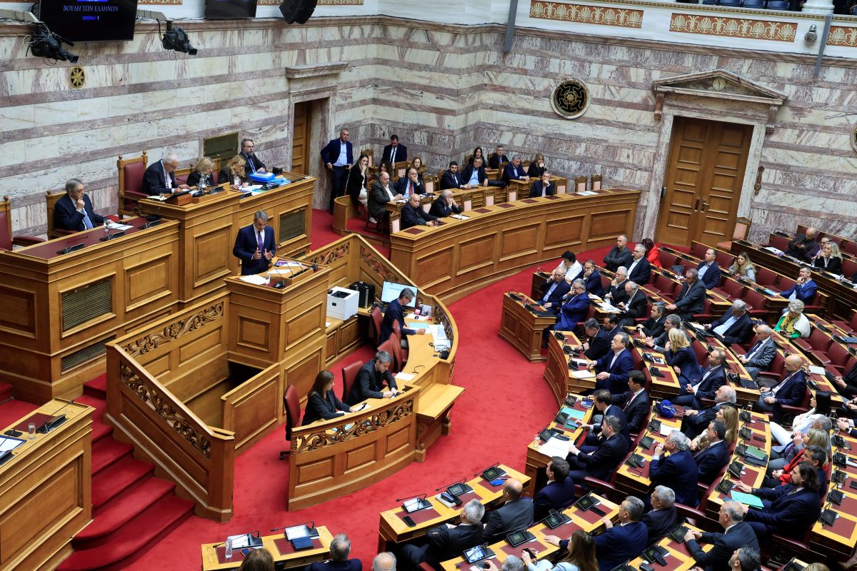 Η απόφαση που «διχάζει» τη ΝΔ: Ποιοι ρίχνουν «βόμβα» στην άρση ασυλίας των 13 – Το δραματικό παρασκήνιο! - NewsPoint.gr