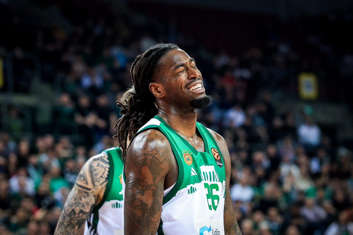 Απίστευτο σοκ για τον Παναθηναϊκό στη Euroleague – Η γκέλα που κόστισε και το ανέλπιστο «δώρο» της Παρτιζάν! 6 Απίστευτο σοκ για τον Παναθηναϊκό στη Euroleague – Η γκέλα που κόστισε και το ανέλπιστο «δώρο» της Παρτιζάν! - NewsPoint.gr