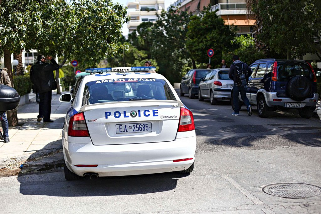 Σοκ στον Νέο Κόσμο: Πώς η αστυνομία κατάφερε να συλλάβει τον ένοπλο μετά από ώρες αγωνίας! - NewsPoint.gr