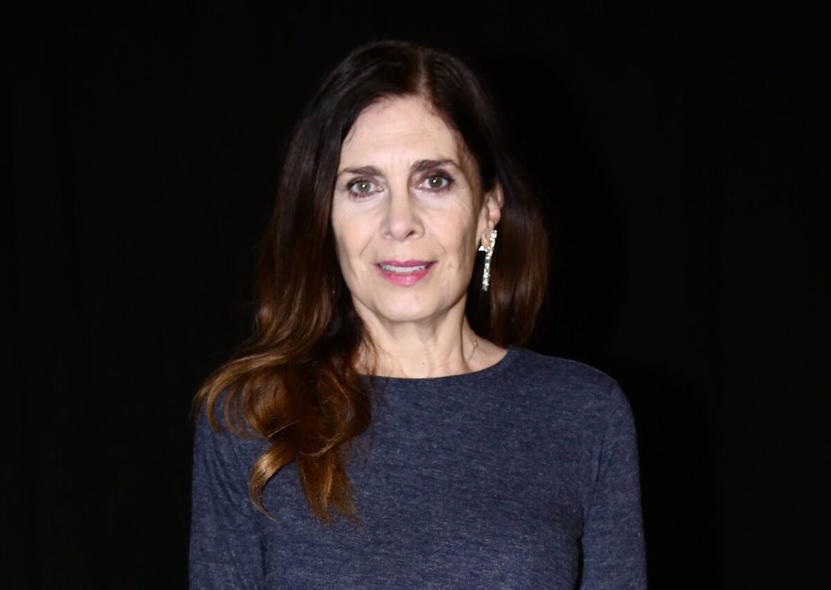 Η κίνηση που τάραξε τη showbiz: Άγνωστος αφαίρεσε το πρόσωπο της Κατερίνας Διδασκάλου από θεατρική αφίσα και προκάλεσε σάλο! - NewsPoint.gr