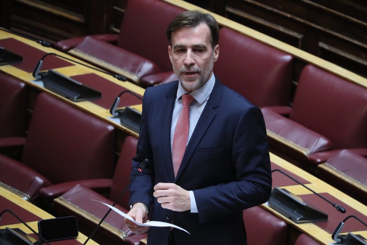 Η απάντηση που ανατρέπει τα πάντα – Ο Μιχάλης Χουρδάκης ξεκαθαρίζει τι συνέβη στο μπλόκο για τον Εμίρη του Κατάρ - NewsPoint.gr