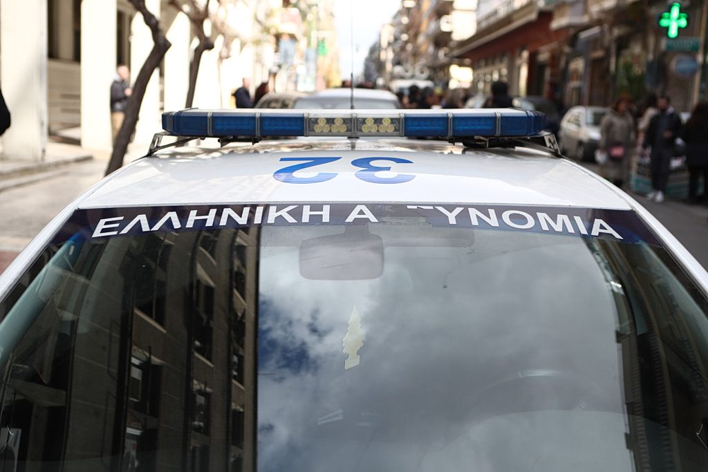 Σάλος στη ΔΥΠΑ Βέροιας: Το ξέσπασμα ενός ζευγαριού που άφησε τους πάντες άφωνους – Δείτε τι συνέβη με το επίδομα! - NewsPoint.gr
