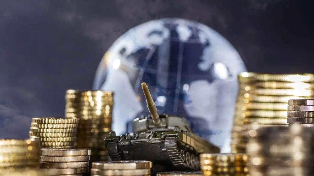 Κανείς δεν το περίμενε: Ποιες ευκαιρίες «χρυσάφι» φέρνουν οι ευρωπαϊκές χρηματοδοτήσεις στην ελληνική αμυντική βιομηχανία; 1 Κανείς δεν το περίμενε: Ποιες ευκαιρίες «χρυσάφι» φέρνουν οι ευρωπαϊκές χρηματοδοτήσεις στην ελληνική αμυντική βιομηχανία; - NewsPoint.gr