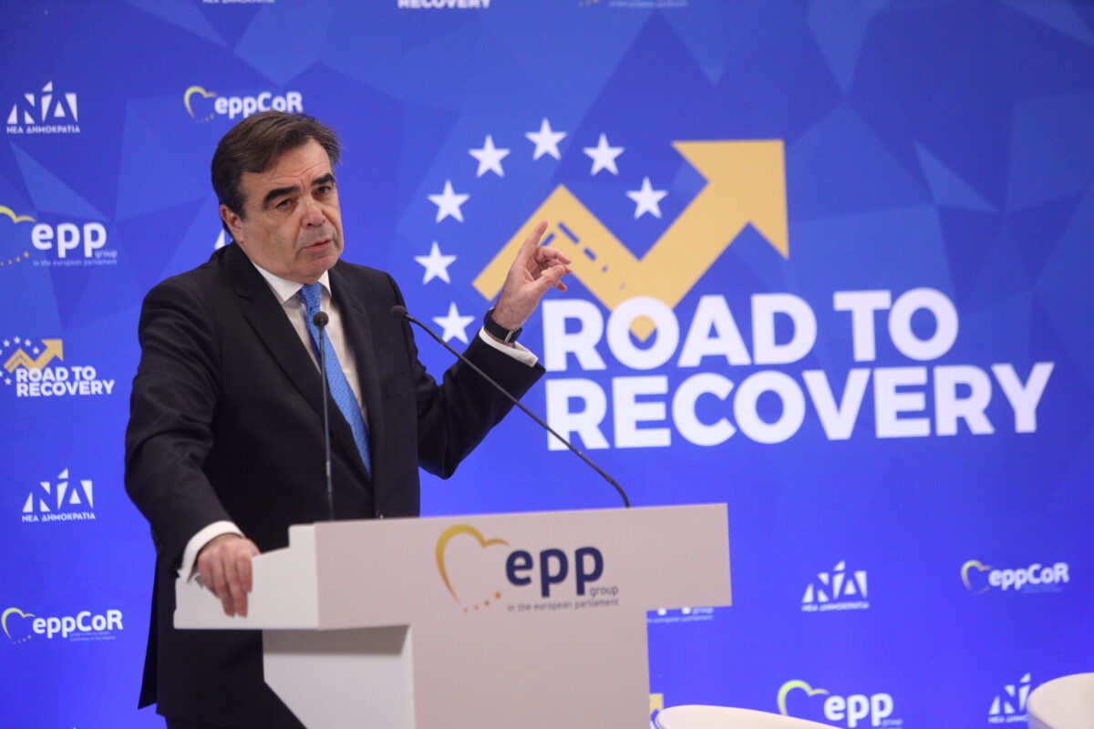 Ανατροπή! Αυτός είναι ο Μαργαρίτης Σχοινάς που πήρε το τιμόνι του υπουργείου Ανάπτυξης και Τροφίμων - NewsPoint.gr
