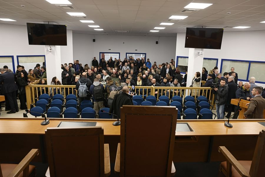 Η αποκάλυψη που προκάλεσε σοκ στη δίκη για τα Τέμπη – «Αυτό δεν είναι δικαστήριο, είναι μεζονέτα!» καταγγέλλει η δικηγόρος των οικογενειών - NewsPoint.gr