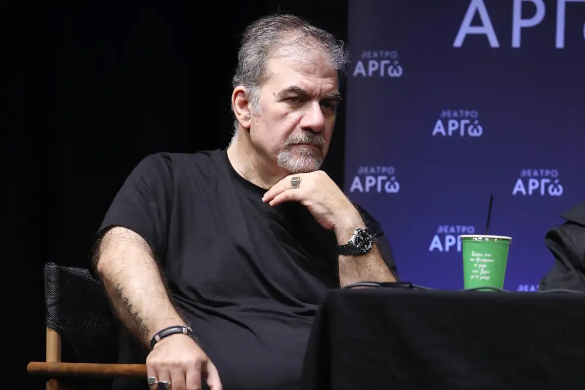 «Δυνατές στιγμές: Ο Δημήτρης Σταρόβας συγκλονίζει με την εξομολόγηση για τη μάνα του και την περιπέτεια υγείας του!» - NewsPoint.gr