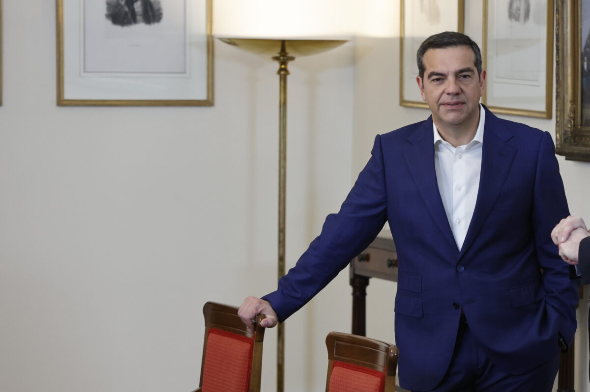 Σάλος μετά τα αιχμηρά σχόλια Τσίπρα για το διάγγελμα Μητσοτάκη – Η πρόταση που προκάλεσε θύελλα αντιδράσεων - NewsPoint.gr