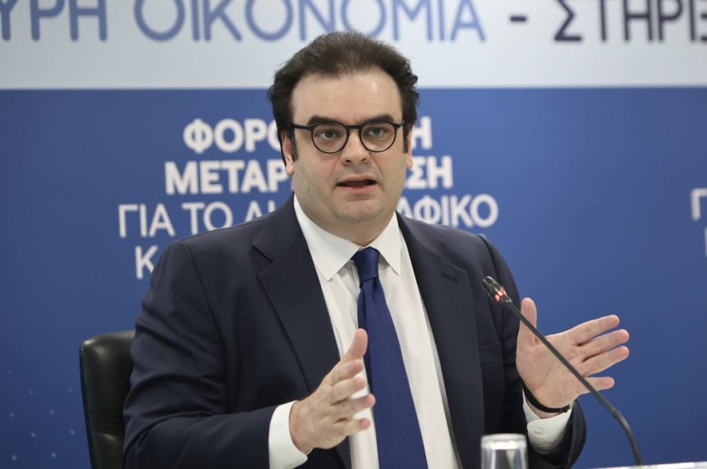 Ανατροπή στην Ουάσιγκτον: Ο Πιερρακάκης στη σκηνή της Παγκόσμιας Οικονομίας με συναντήσεις-κλειδιά και νέες συμμαχίες! - NewsPoint.gr