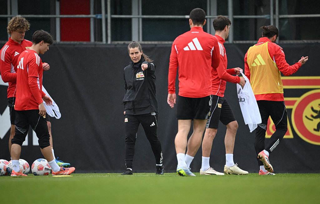 Η ιστορική απόφαση που συγκλονίζει τη Bundesliga: Στα ηνία της Ουνιόν Βερολίνου η Μαρί-Λουίζ Ετά! - NewsPoint.gr