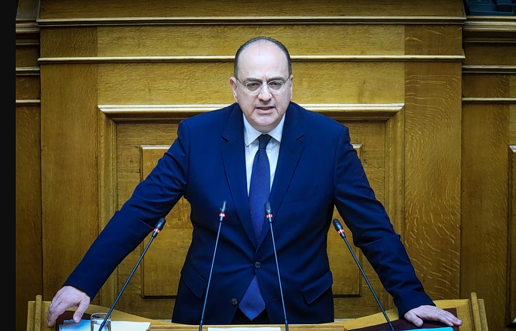 Κανείς δεν περίμενε το σκάνδαλο με το πτυχίο του Μακάριου Λαζαρίδη – Τι αποκαλύφθηκε και γιατί έχουν όλοι εξοργιστεί! - NewsPoint.gr