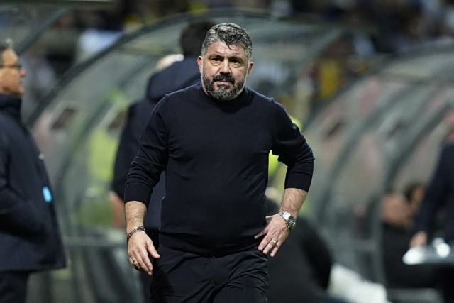 Σοκ και οργή στην Ιταλία: Απίστευτες σκηνές με οπαδούς να εκτοξεύουν αυγά κατά της ομοσπονδίας μετά τον αποκλεισμό – Τι συνέβη στον Γκράβινα; 12 Σοκ και οργή στην Ιταλία: Απίστευτες σκηνές με οπαδούς να εκτοξεύουν αυγά κατά της ομοσπονδίας μετά τον αποκλεισμό – Τι συνέβη στον Γκράβινα; - NewsPoint.gr