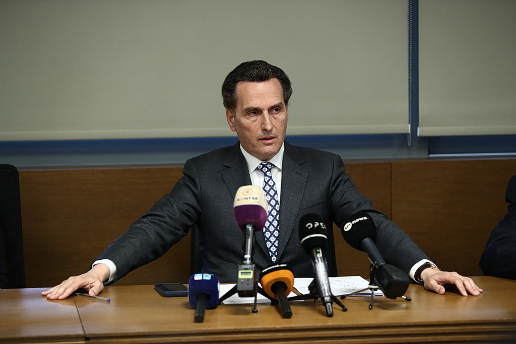 «Αναβρασμός στο ελληνικό μπάσκετ: Οι καταιγιστικές αποκαλύψεις που ταράζουν την ΕΟΚ και συγκλονίζουν τις ομάδες!» 1 «Αναβρασμός στο ελληνικό μπάσκετ: Οι καταιγιστικές αποκαλύψεις που ταράζουν την ΕΟΚ και συγκλονίζουν τις ομάδες!» - NewsPoint.gr