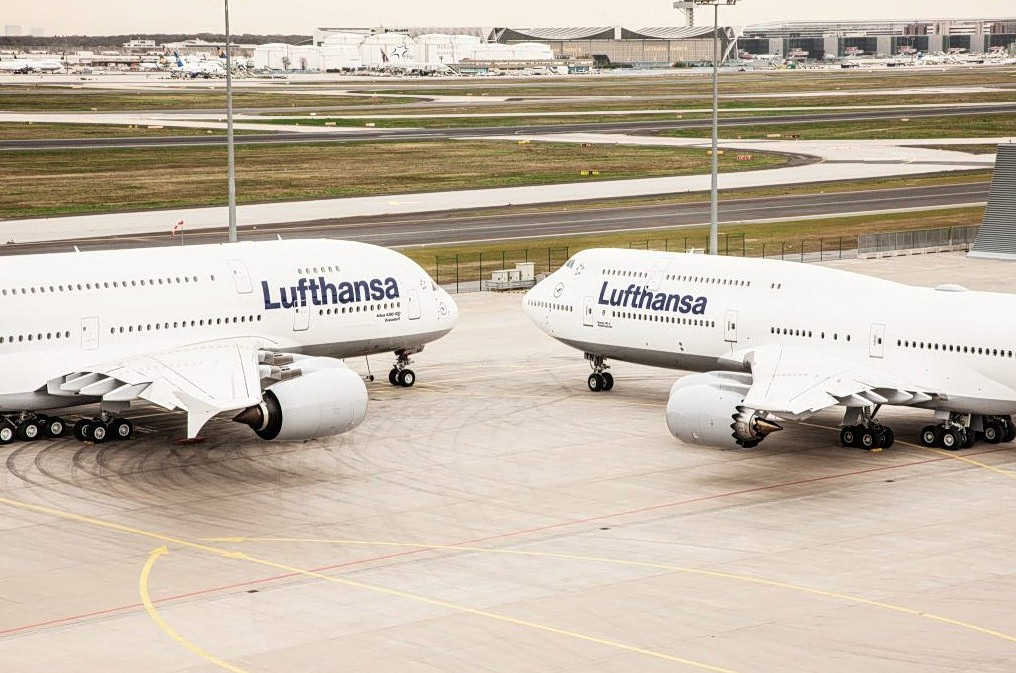Αδιανόητη εξέλιξη στη Lufthansa: Κατεβάζει ρολά άμεσα στη CityLine – Όλα όσα αλλάζουν στις πτήσεις! 1 Αδιανόητη εξέλιξη στη Lufthansa: Κατεβάζει ρολά άμεσα στη CityLine – Όλα όσα αλλάζουν στις πτήσεις! - NewsPoint.gr