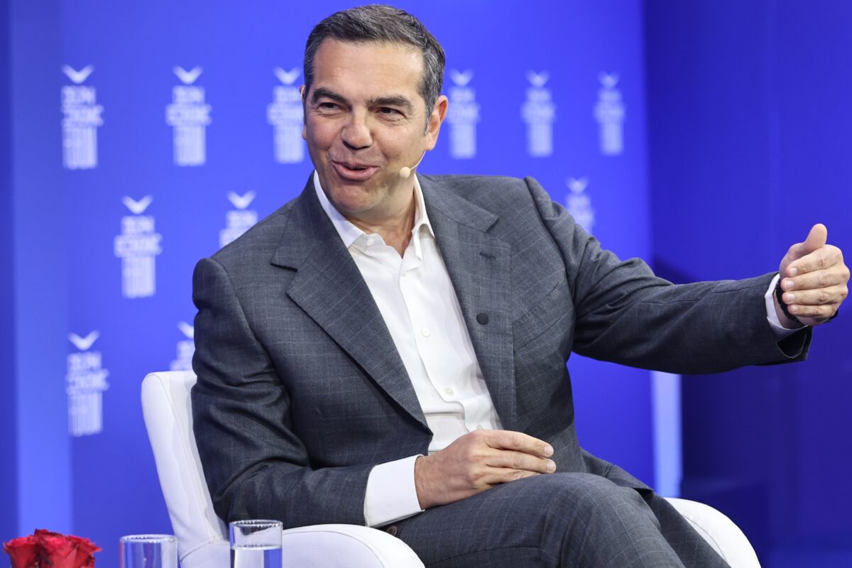 «Κανείς δεν το περίμενε: Η κίνηση του Τσίπρα που αλλάζει τα πάντα στο πολιτικό σκηνικό!» 36 «Κανείς δεν το περίμενε: Η κίνηση του Τσίπρα που αλλάζει τα πάντα στο πολιτικό σκηνικό!» - NewsPoint.gr