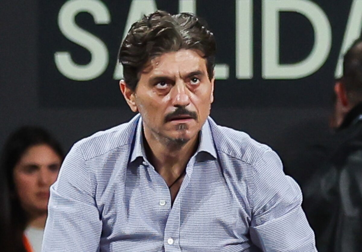 Η ατάκα του Γιαννακόπουλου που τάραξε τα νερά: «Ώρα για το πρωτάθλημα, όχι για Euroleague στο τραπέζι!» 37 Η ατάκα του Γιαννακόπουλου που τάραξε τα νερά: «Ώρα για το πρωτάθλημα, όχι για Euroleague στο τραπέζι!» - NewsPoint.gr