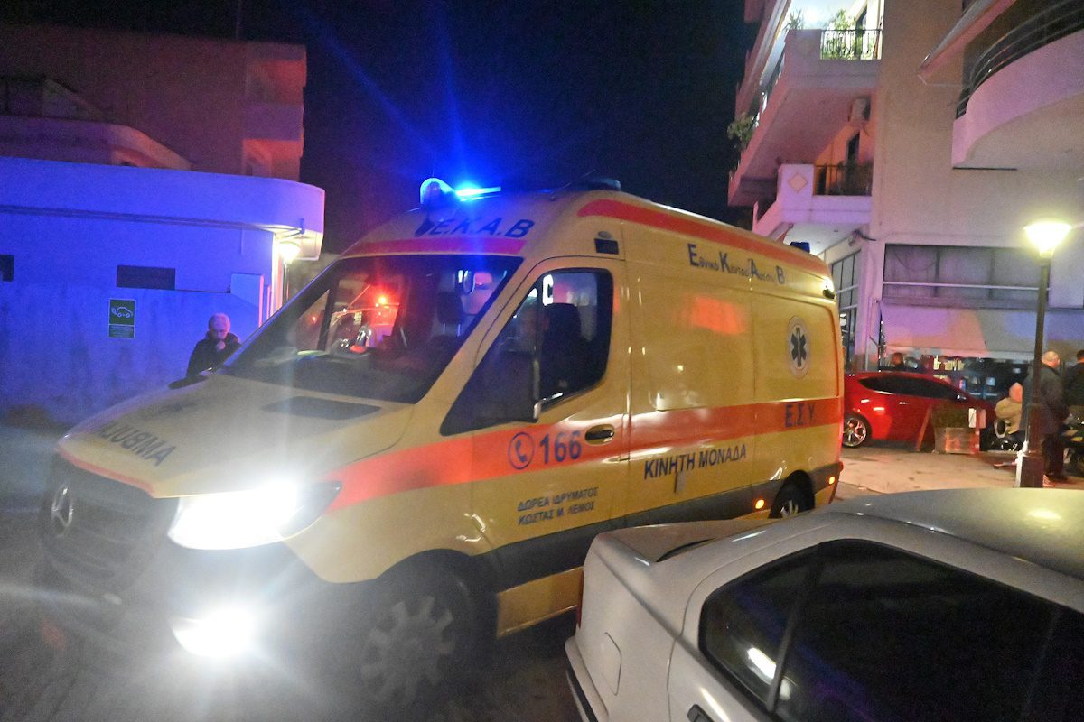 Το τραγικό δυστύχημα που πάγωσε τη Σύρο: 25χρονος σκοτώθηκε σε φρικτό τροχαίο στην Ερμούπολη - NewsPoint.gr