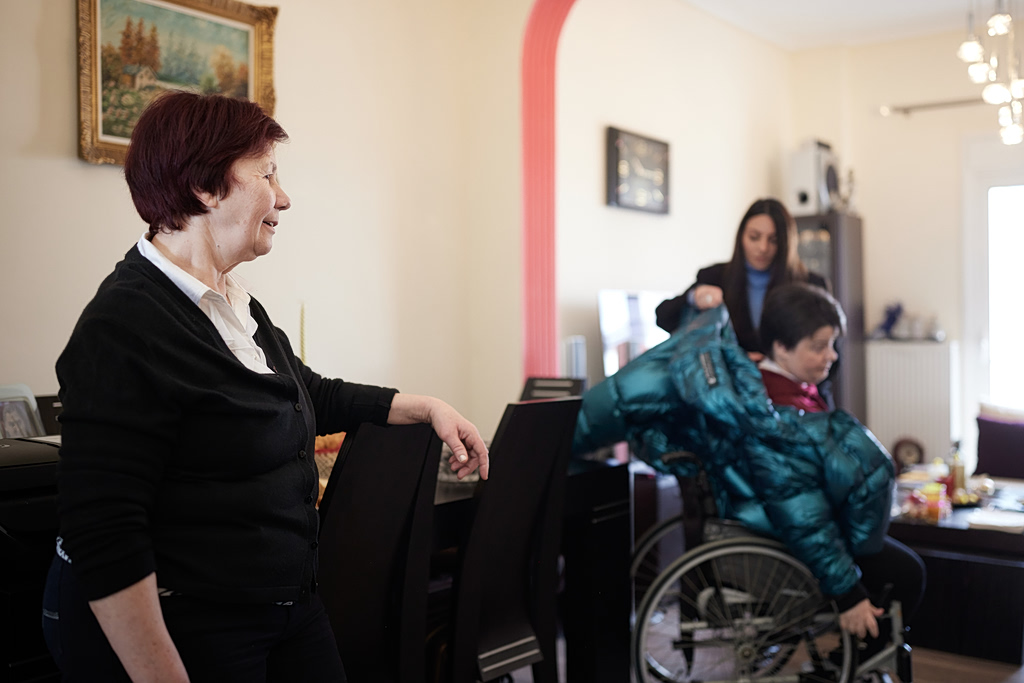 Ανατροπή για το Πρόγραμμα «Προσωπικός Βοηθός»: Ποιοι κερδίζουν από την ενίσχυση 34,8 εκατ. ευρώ – Όλες οι λεπτομέρειες - NewsPoint.gr