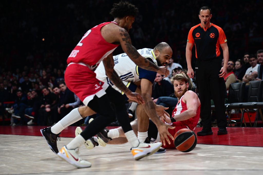 Το Final Four που καθηλώνει: Αυτές οι ανατροπές αλλάζουν τα πάντα στην Ευρωλίγκα! - NewsPoint.gr