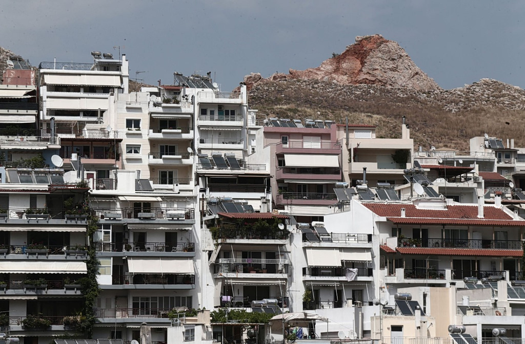 Η μεγάλη ευκαιρία που περίμεναν χιλιάδες: Έως 95% επιδότηση για ανακαίνιση σπιτιού με το νέο «Ανακαινίζω»! - NewsPoint.gr