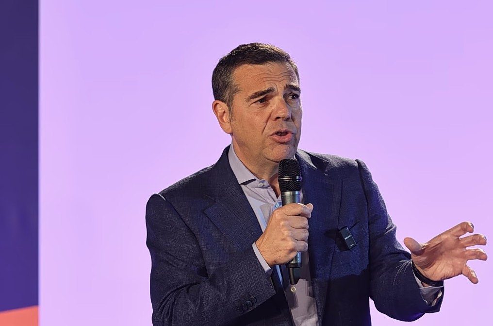 «Στην τελική ευθεία ο Αλέξης Τσίπρας: Το ρολόι μετρά αντίστροφα για το νέο κόμμα και η έκπληξη που ετοιμάζει!» - NewsPoint.gr
