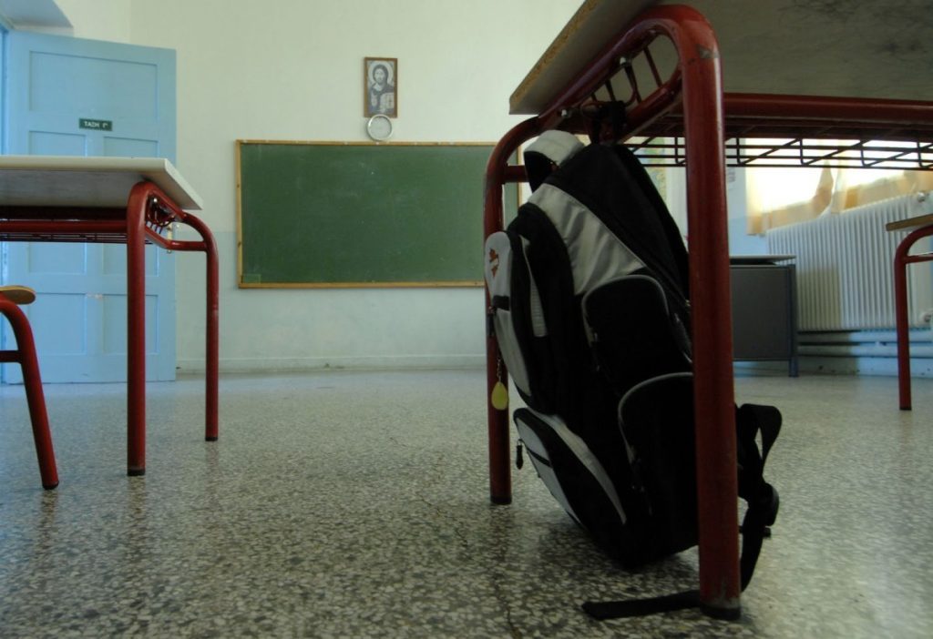 Η μεγάλη στιγμή έφτασε: Όλα όσα ΠΡΕΠΕΙ να ξέρεις πριν μπεις αύριο στις Πανελλαδικές Εξετάσεις – Τι απαγορεύεται, τι πρέπει να προσέξεις! - NewsPoint.gr