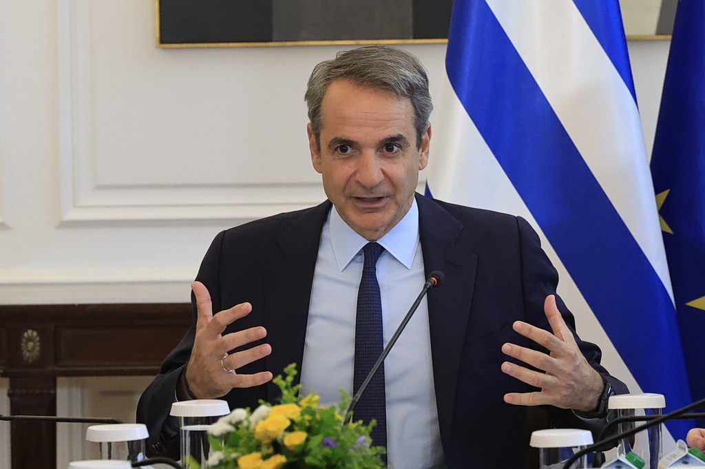Η συγκλονιστική ευχή του Μητσοτάκη στους υποψηφίους των Πανελλαδικών – Το μήνυμά του που δίνει δύναμη σε χιλιάδες μαθητές! - NewsPoint.gr