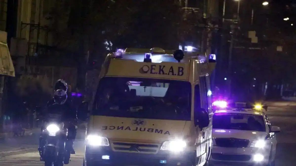 Απίστευτο σοκ στο Πικέρμι: Αυτοκίνητο παρασύρει 13χρονη – Δραματικές στιγμές στη Μαραθώνος - NewsPoint.gr