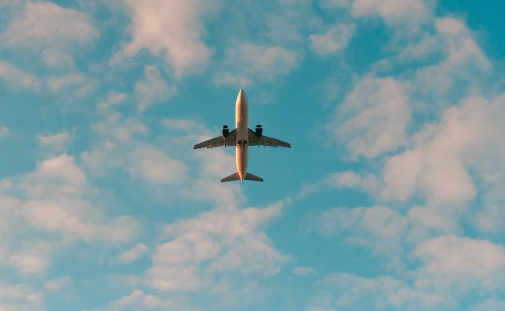 Η απρόσμενη κατάρρευση που πάγωσε την αεροπορική αγορά των ΗΠΑ – Τα πραγματικά αίτια πίσω από το τέλος της Spirit Airlines 1 Η απρόσμενη κατάρρευση που πάγωσε την αεροπορική αγορά των ΗΠΑ – Τα πραγματικά αίτια πίσω από το τέλος της Spirit Airlines - NewsPoint.gr