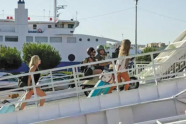 Συναγερμός για τα νέα Chios Pass και Kythira Pass – Οι ημερομηνίες που αλλάζουν τις διακοπές σας! 1 Συναγερμός για τα νέα Chios Pass και Kythira Pass – Οι ημερομηνίες που αλλάζουν τις διακοπές σας! - NewsPoint.gr