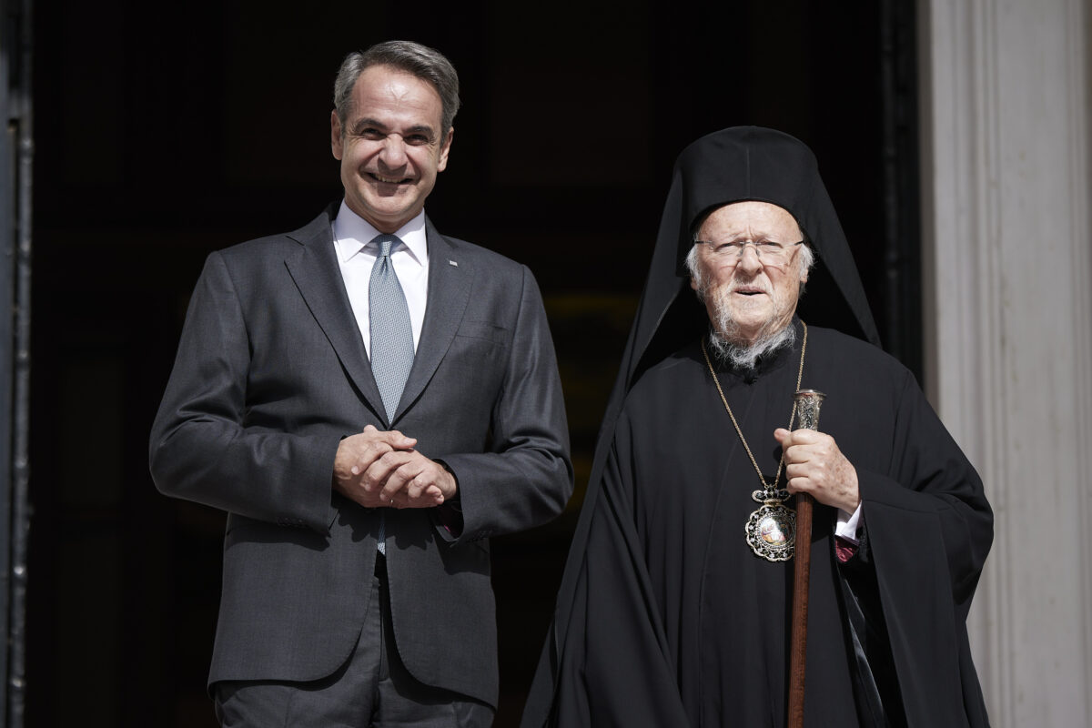 Η απρόσμενη εξομολόγηση στη συνάντηση Μητσοτάκη – Βαρθολομαίου: «Ανάψαμε κερί για τη σύζυγο του πρωθυπουργού» – Οι κρίσιμες εξελίξεις για τη Χάλκη και τους Χριστιανούς της Ανατολής 1 Η απρόσμενη εξομολόγηση στη συνάντηση Μητσοτάκη – Βαρθολομαίου: «Ανάψαμε κερί για τη σύζυγο του πρωθυπουργού» – Οι κρίσιμες εξελίξεις για τη Χάλκη και τους Χριστιανούς της Ανατολής - NewsPoint.gr