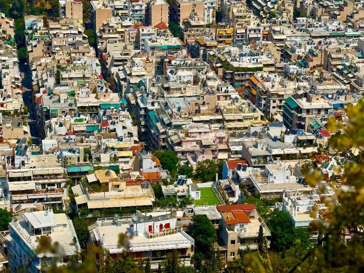 Κανείς δεν περίμενε τι αποκαλύπτει η ΤτΕ για την «έκρηξη» στα ακίνητα – Τα σημεία-κλειδιά που ανατρέπουν τη στεγαστική αγορά! 1 Κανείς δεν περίμενε τι αποκαλύπτει η ΤτΕ για την «έκρηξη» στα ακίνητα – Τα σημεία-κλειδιά που ανατρέπουν τη στεγαστική αγορά! - NewsPoint.gr