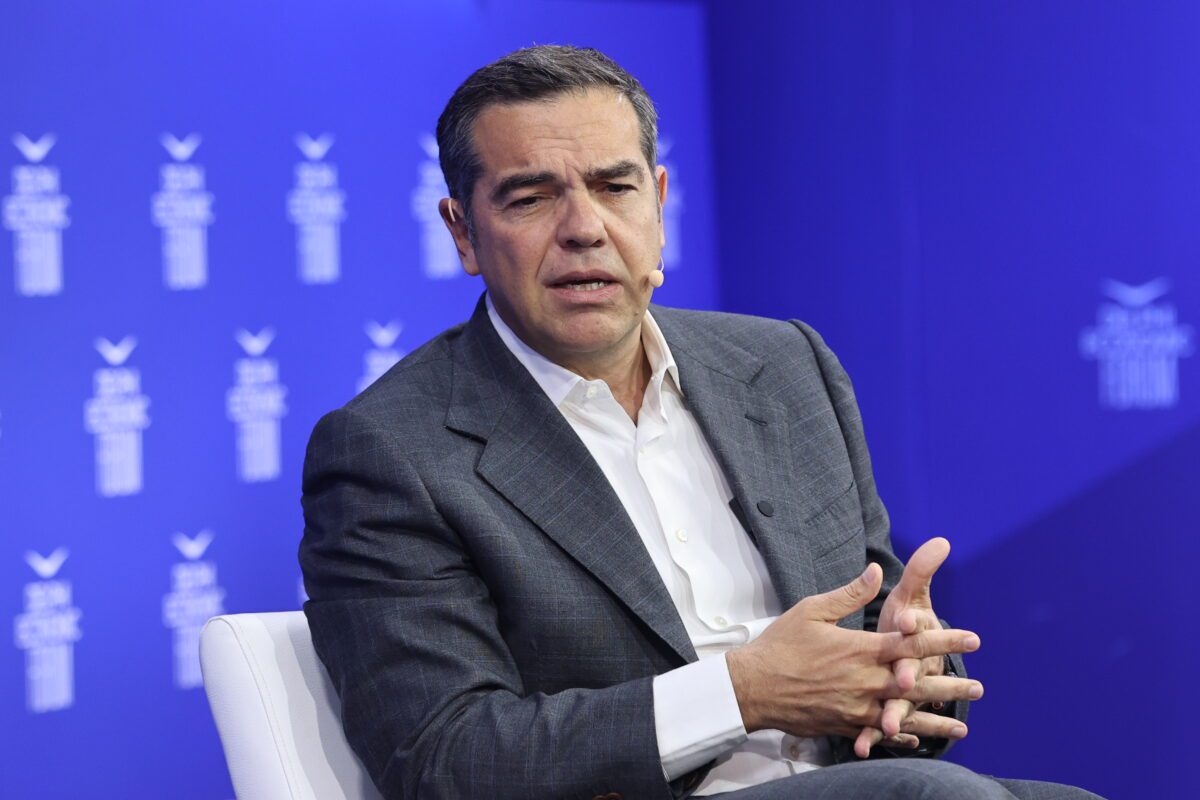 Η τολμηρή πρόταση Τσίπρα που πυροδότησε έντονες αντιδράσεις: Η «πατριωτική εισφορά» που ταράζει τις τράπεζες και τα μεγάλα συμφέροντα! - NewsPoint.gr
