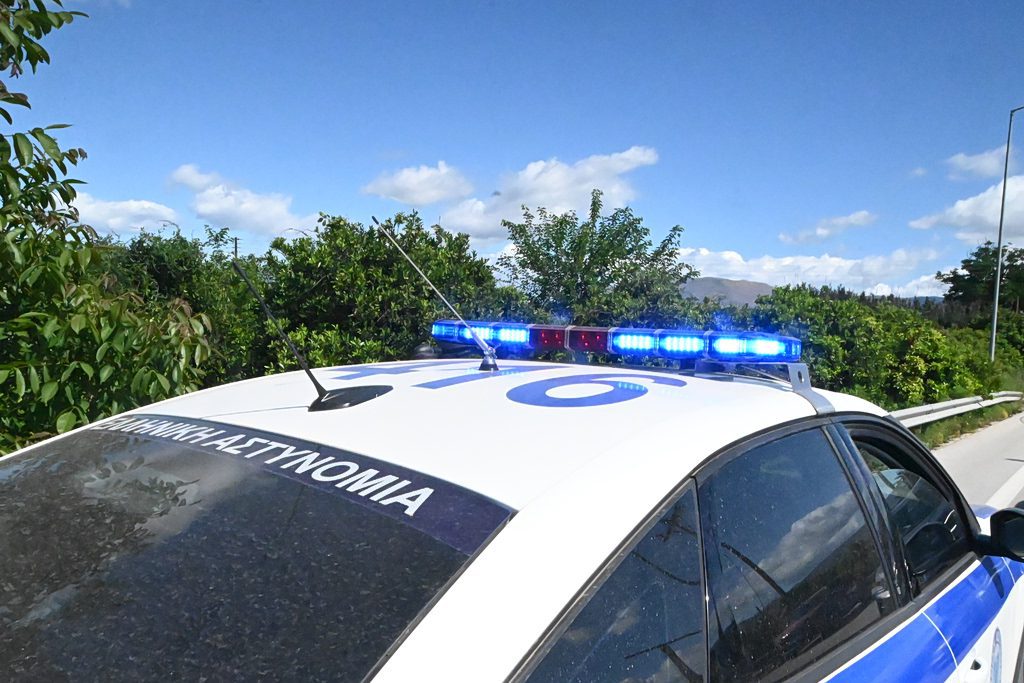Άγριες σκηνές στα Άνω Λιόσια: 80 Ρομά επιτέθηκαν με πέτρες, αστυνομικός της ΔΙΑΣ τραυματίστηκε σοβαρά – Τι συνέβη πραγματικά; 8 Άγριες σκηνές στα Άνω Λιόσια: 80 Ρομά επιτέθηκαν με πέτρες, αστυνομικός της ΔΙΑΣ τραυματίστηκε σοβαρά – Τι συνέβη πραγματικά; - NewsPoint.gr