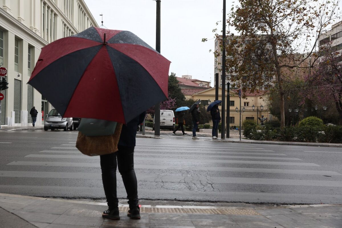 Ο καιρός σήμερα φέρνει εκπλήξεις – Βροχές, καταιγίδες και χαμηλή ορατότητα, πόσο θα ανέβει ο υδράργυρος; 19 Ο καιρός σήμερα φέρνει εκπλήξεις – Βροχές, καταιγίδες και χαμηλή ορατότητα, πόσο θα ανέβει ο υδράργυρος; - NewsPoint.gr